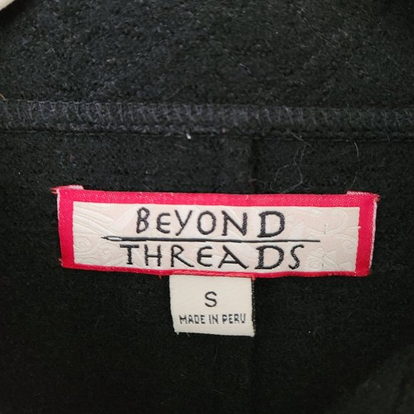 Beyond Threads Alpaca Wool Zip Up Coat - Picture 2 of 4